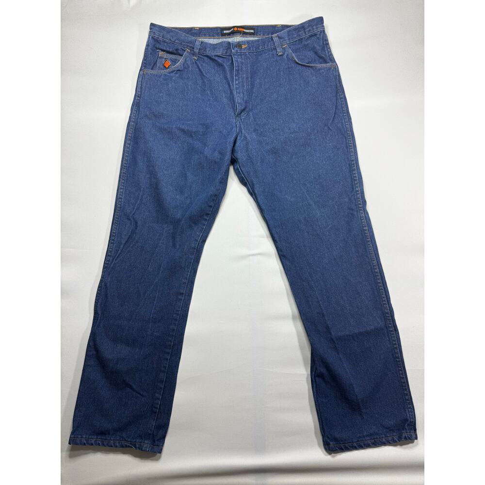 Wrangler FR HRC2/2112 Men's 47 Regular Fit Straight Leg Jeans - Size 40x32*